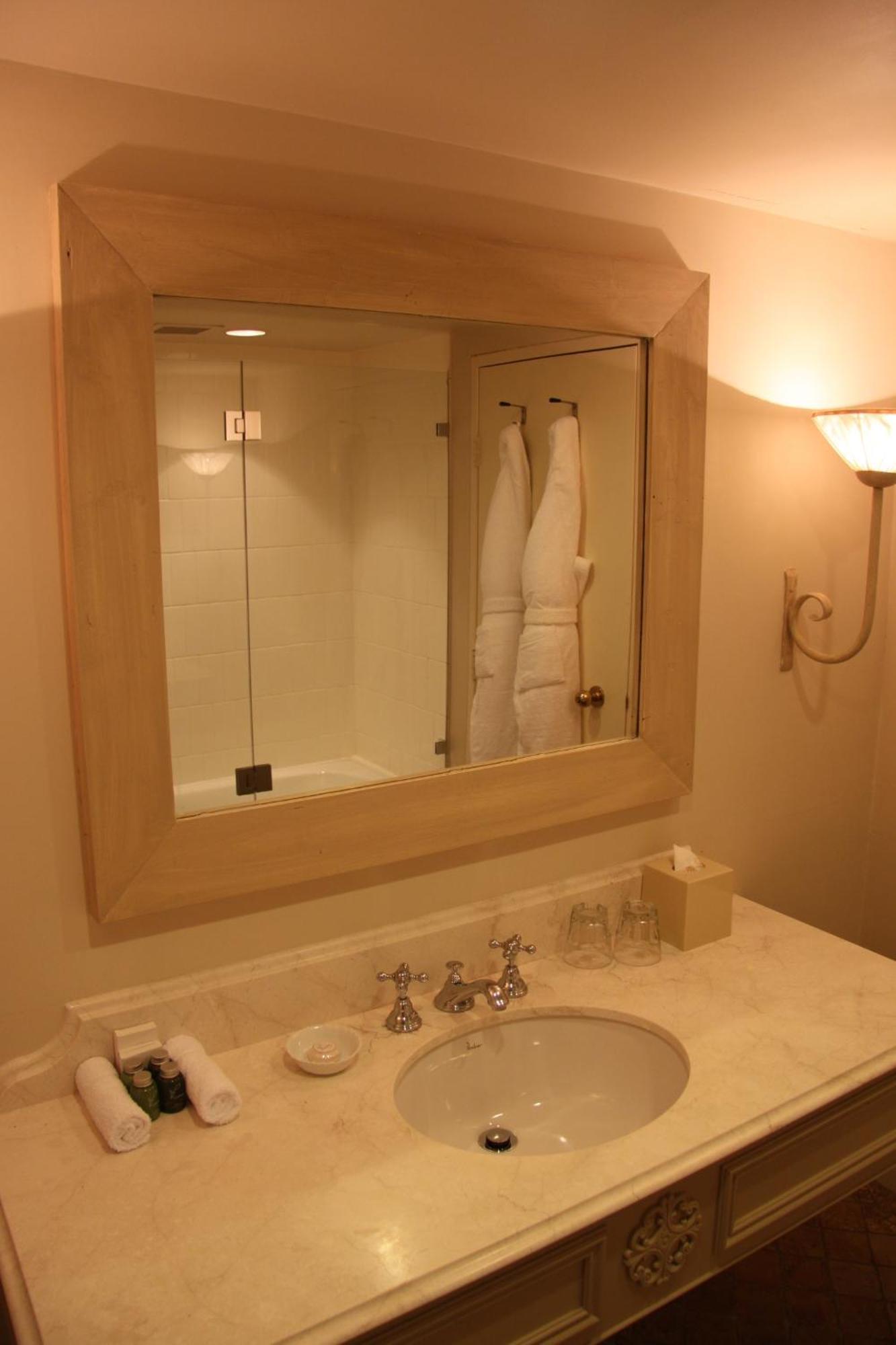Milton Park Country House Hotel & Spa Баурал Номер фото